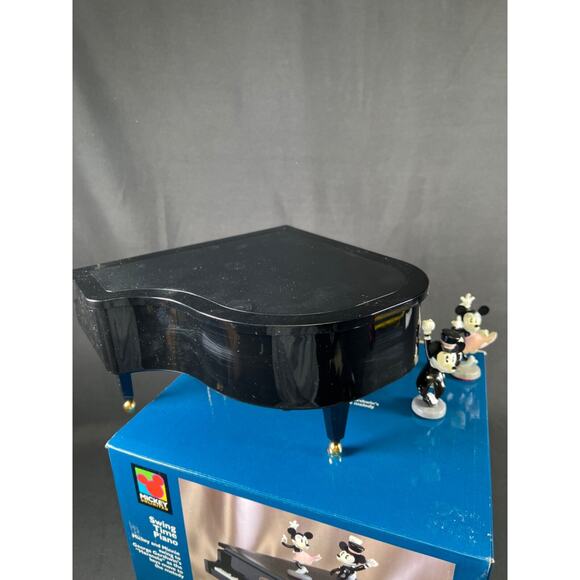 Mickey Minnie Swing Time Self Playing Piano Dance to Havanola Gershwin Music Box - Picture 6 of 12